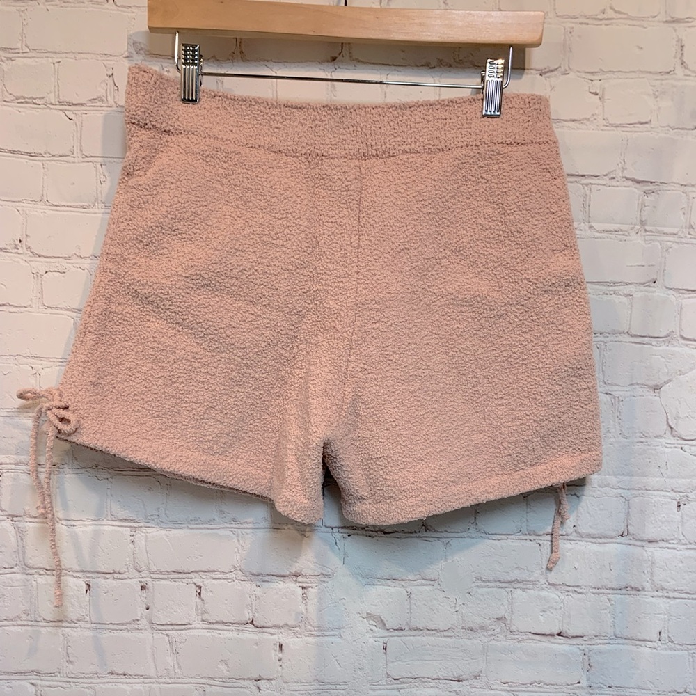 BuffBunny Pink Loop Yarn Nubby Fleece Shorts Size L - Picture 4 of 4